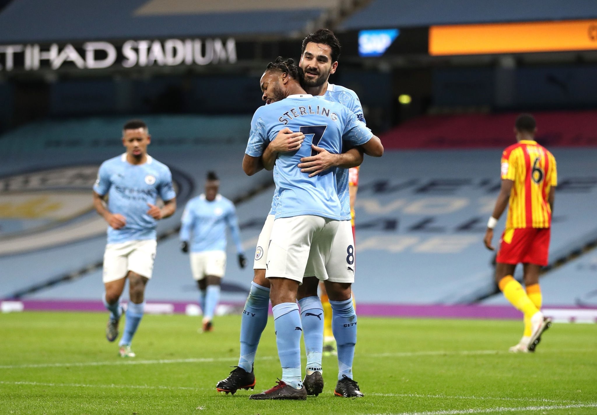 印尼羽球公开赛：骆建佑复赛轻取法国对手波波夫