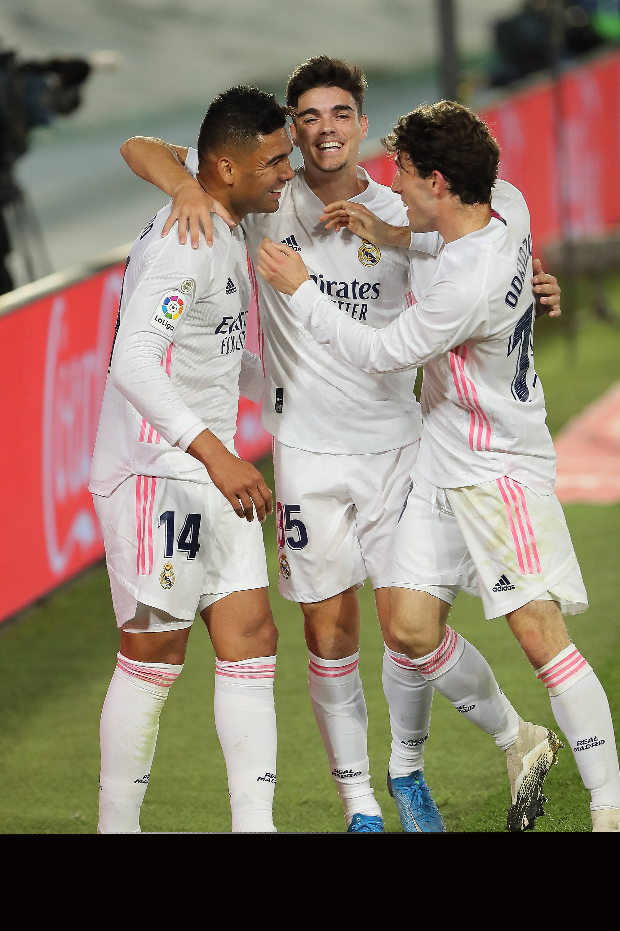 布伦森&布里奇斯首节合计23分，尼克斯首节落后2分